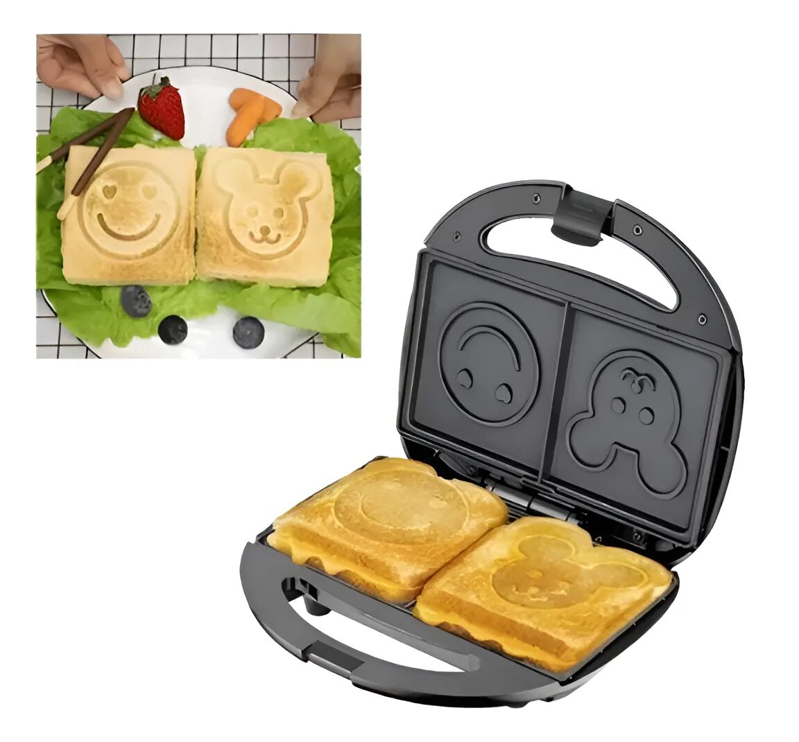 Waflera Sokany para dos porciones en color negro, con moldes de smiley y Mickey Mouse. Incluye dos waffles dorados y una de ejemplo con frutas.